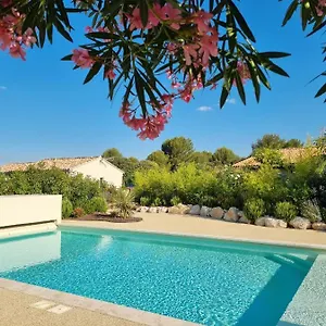 Les Bergeries De Saumane, Gite 6 Personnes Au Sein D'un Ensemble De 4 Gites,piscine Commune Hébergement de vacances Saumane-de-Vaucluse